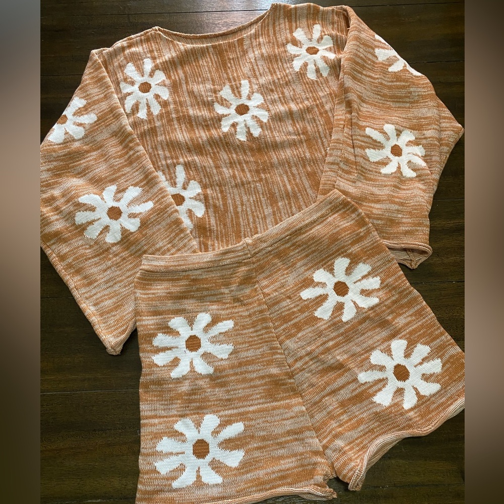Knitted Flower Set